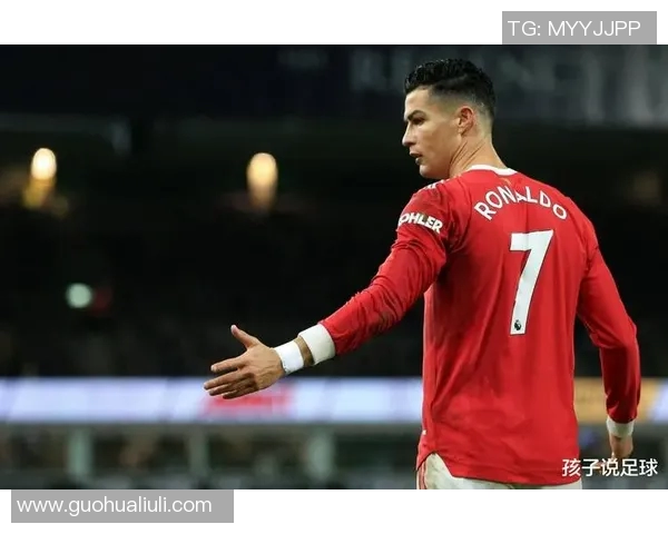 正反话足球明星视频揭示球场背后的真实故事与荣耀瞬间