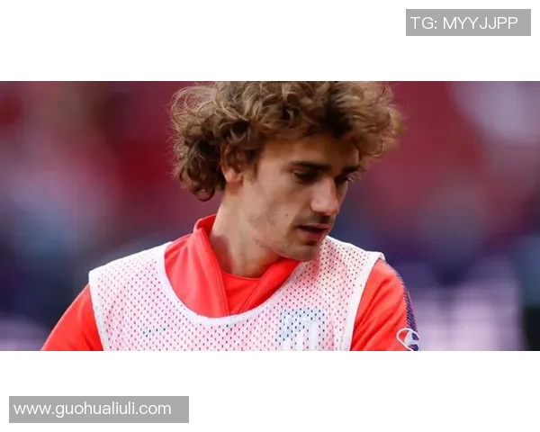 众多足球明星纷纷表达对C罗的喜爱与崇敬之情